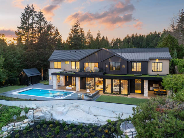 4589 woodgreen drive west vancouver caulfeild