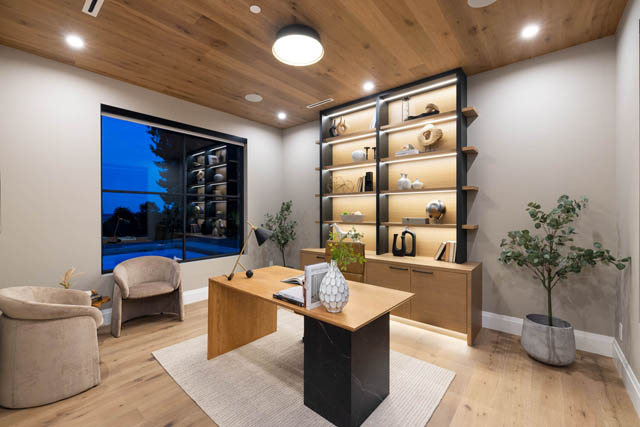 4589 woodgreen drive west vancouver caulfeild