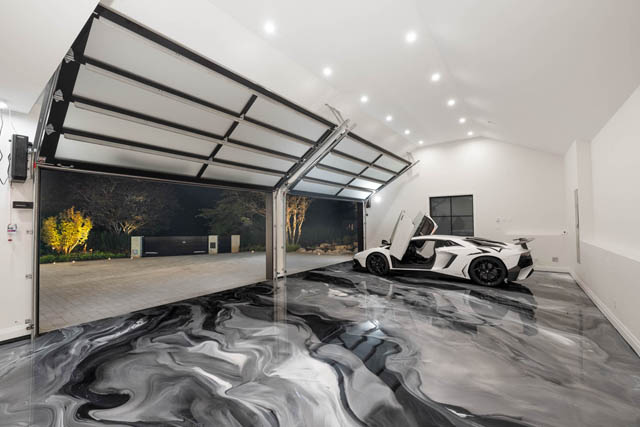 4589 woodgreen drive west vancouver caulfeild