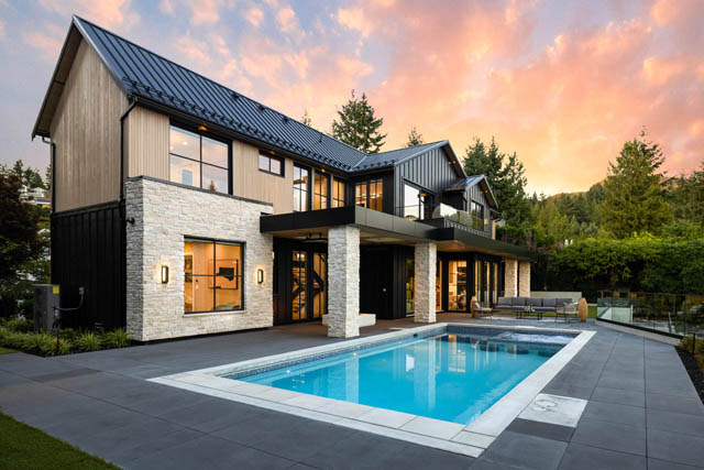 4589 woodgreen drive west vancouver caulfeild
