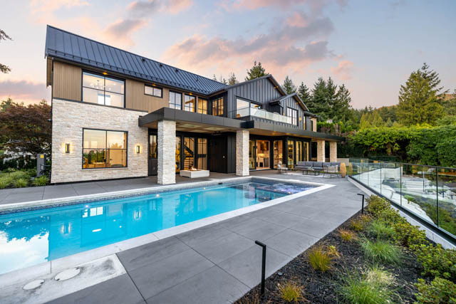 4589 woodgreen drive west vancouver caulfeild
