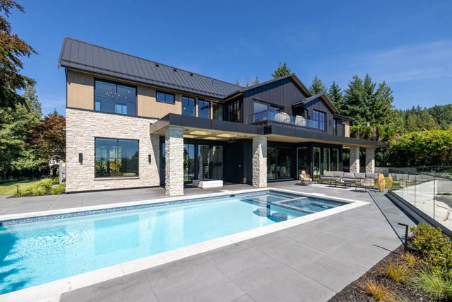 4589 woodgreen drive west vancouver caulfeild