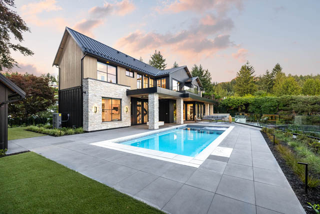 4589 woodgreen drive west vancouver caulfeild