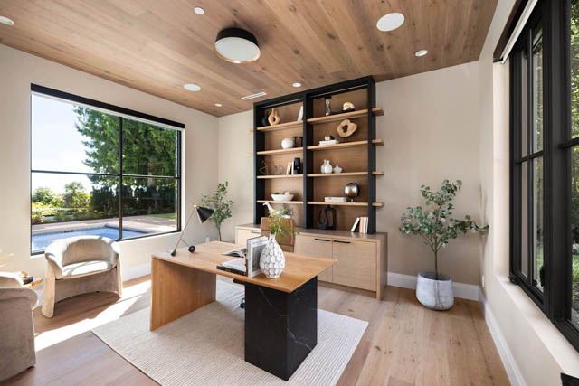 4589 woodgreen drive west vancouver caulfeild