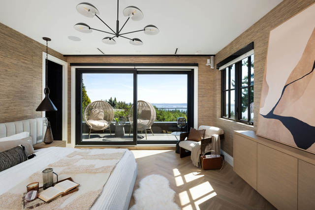 4589 woodgreen drive west vancouver caulfeild