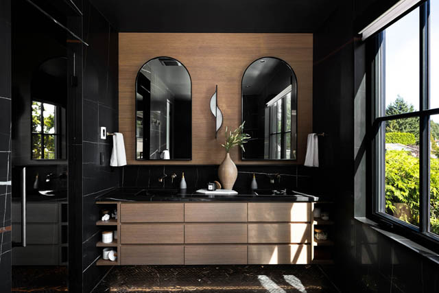 4589 woodgreen drive west vancouver caulfeild