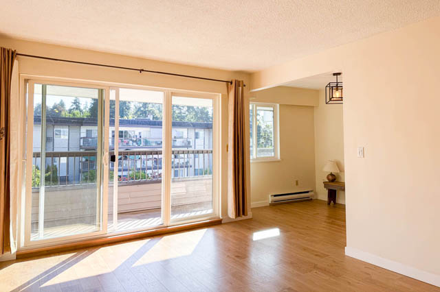 202 105 west kings road north vancouver upper lonsdale