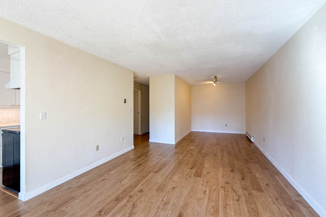 202 105 west kings road north vancouver upper lonsdale