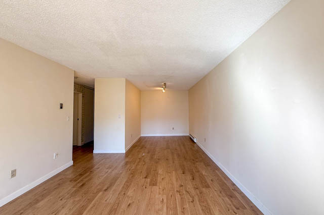 202 105 west kings road north vancouver upper lonsdale