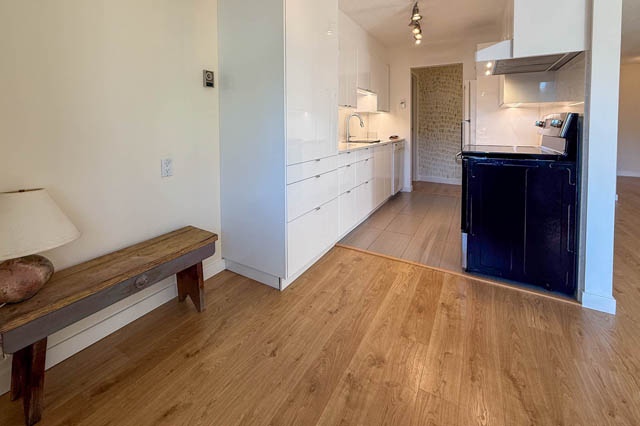 202 105 west kings road north vancouver upper lonsdale