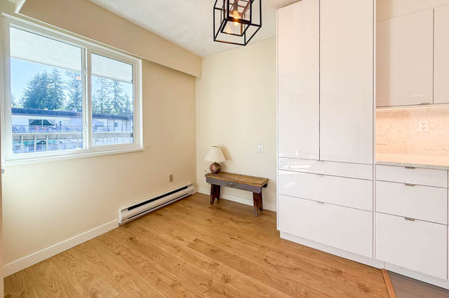 202 105 west kings road north vancouver upper lonsdale