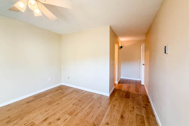 202 105 west kings road north vancouver upper lonsdale