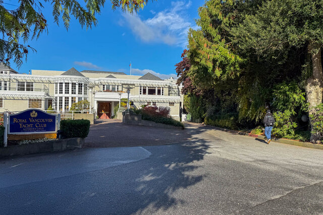 Spacious 4-bedroom house with a welcoming entrance and lush greenery. - 3850 Point Grey Road, Vancouver West Side