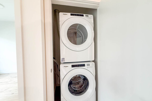 221 3594 malsum drive north vancouver dollarton