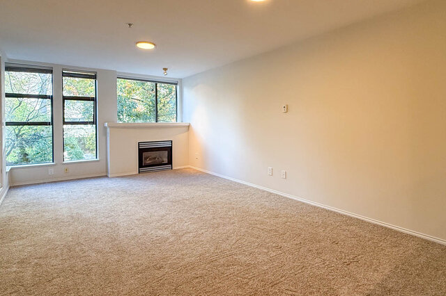 512 345 lonsdale avenue north vancouver lower lonsdale