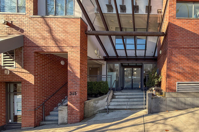 512 345 lonsdale avenue north vancouver lower lonsdale