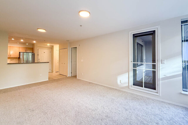 512 345 lonsdale avenue north vancouver lower lonsdale