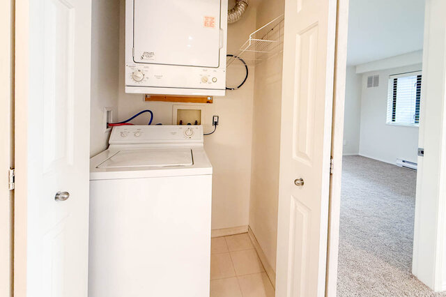 512 345 lonsdale avenue north vancouver lower lonsdale