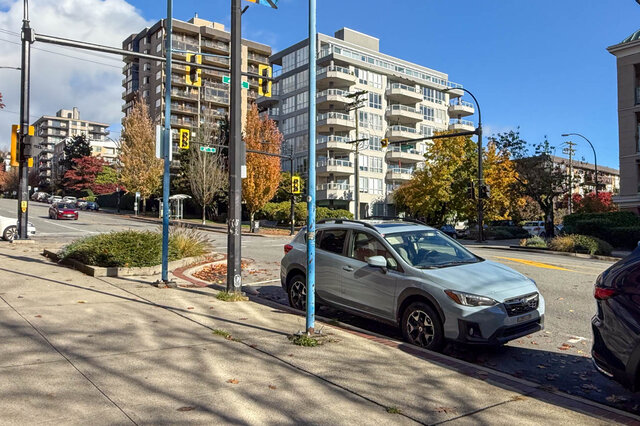 345 lonsdale avenue north vancouver lower lonsdale