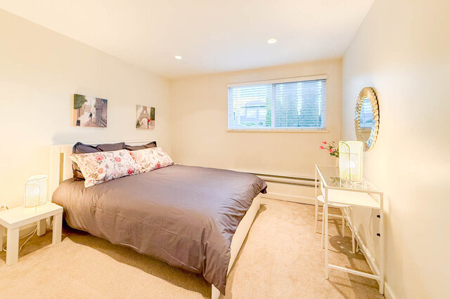 suite 1093 adderley st north vancouver westlynn