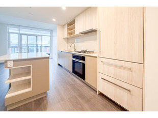 409-1981 MacDonald street