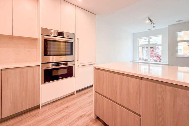 210-2060 Curling Road - Townhouse - Norgate - Photo 23 of 40