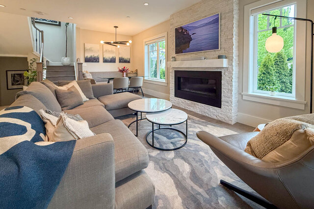 3192 West 3rd Avenue - Duplex - Kitsilano - Photo 2 of 50