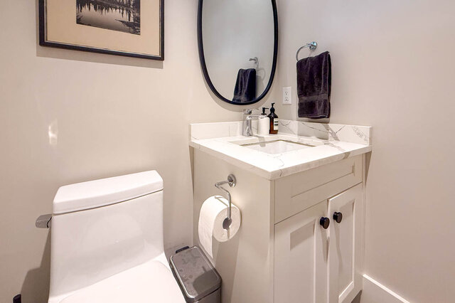 3192 West 3rd Avenue - Duplex - Kitsilano - Photo 24 of 50