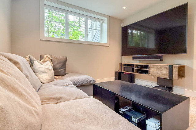 3192 West 3rd Avenue - Duplex - Kitsilano - Photo 41 of 50