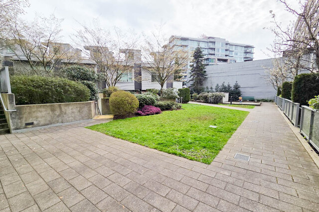 328 East 11 St. - Condo - Mount Pleasant - Photo 19 of 24