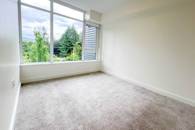 . - 309-2738 Library Lane, North Vancouver