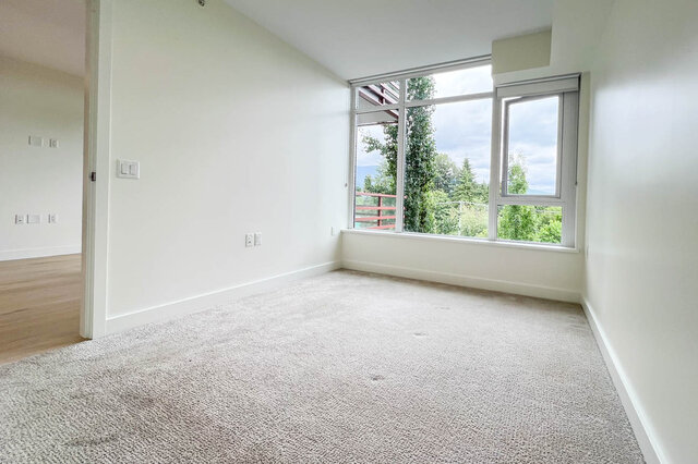 . - 309-2738 Library Lane, North Vancouver