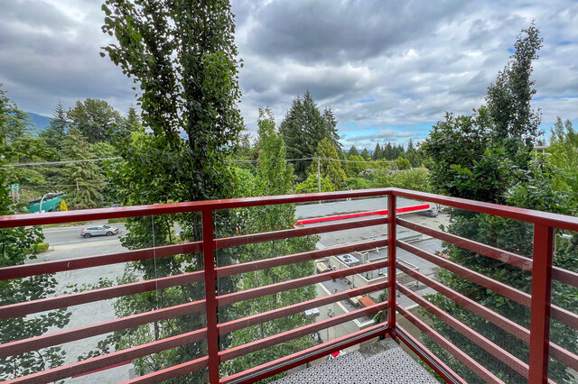 . - 309-2738 Library Lane, North Vancouver