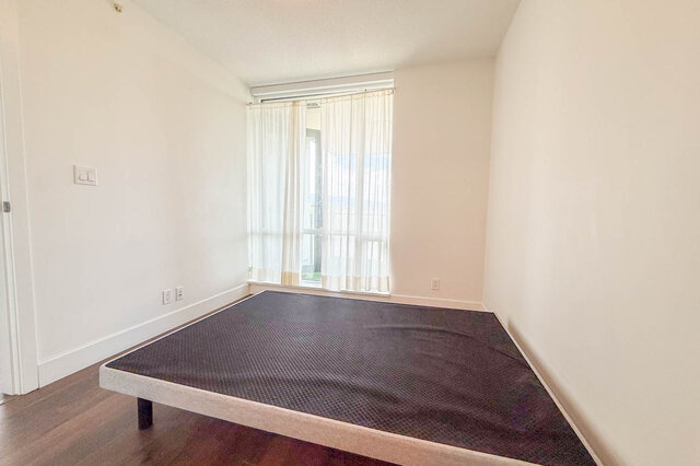 1603-1550 Fern Street - Condo - Lynnmour - Photo 23 of 54