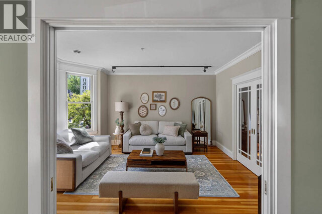 33 East 6th Avenue - House - Main Street - Photo 17 of 17
