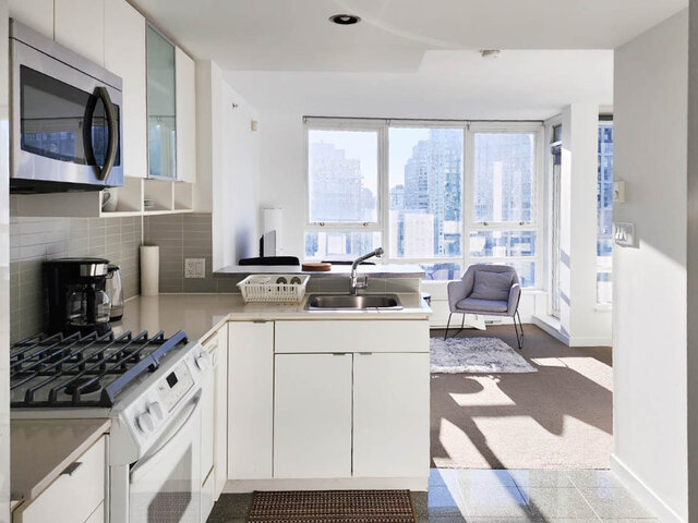 2001-939 Expo Blve - Condo - Yaletown - Photo 3 of 26