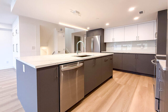 1955 West 1st. Ave. - Triplex - Kitsilano - Photo 11 of 42