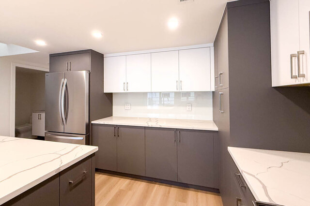 1955 West 1st. Ave. - Triplex - Kitsilano - Photo 13 of 42