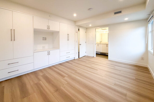 1955 West 1st. Ave. - Triplex - Kitsilano - Photo 18 of 42