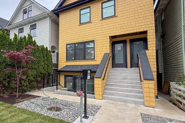 1959 West 1st Ave. - Triplex - Kitsilano - Photo 3 of 27