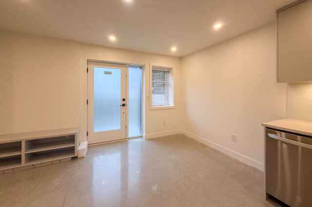 1959 West 1st Ave. - Triplex - Kitsilano - Photo 7 of 27