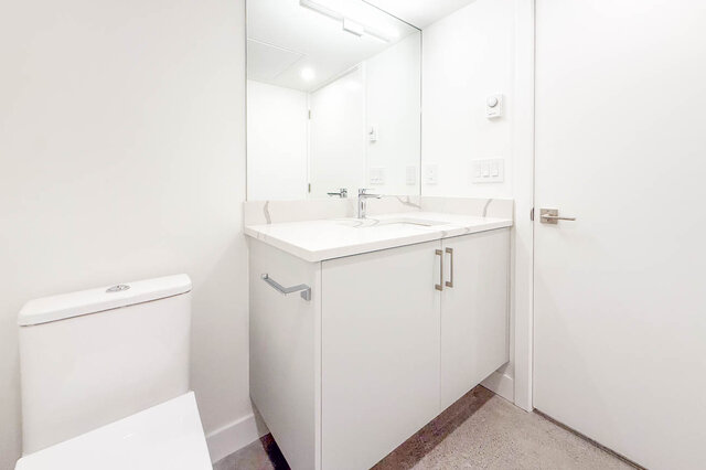 1959 West 1st Ave. - Triplex - Kitsilano - Photo 23 of 27