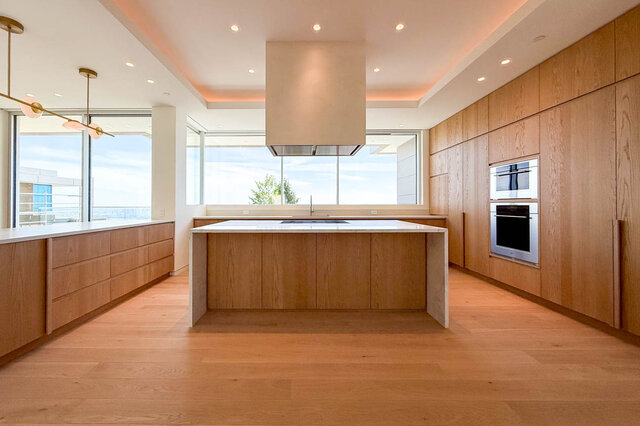 Property listing photo. - 2390 Westhill Drive, West Vancouver