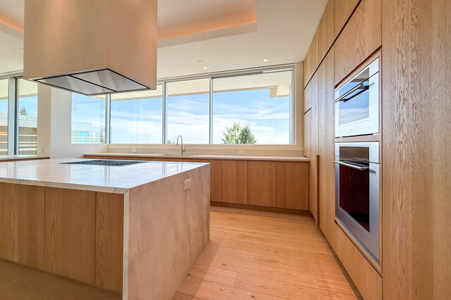 Property listing photo. - 2390 Westhill Drive, West Vancouver