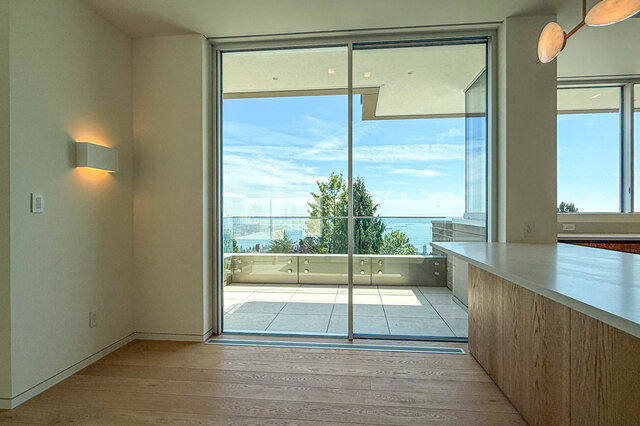 Property listing photo. - 2390 Westhill Drive, West Vancouver