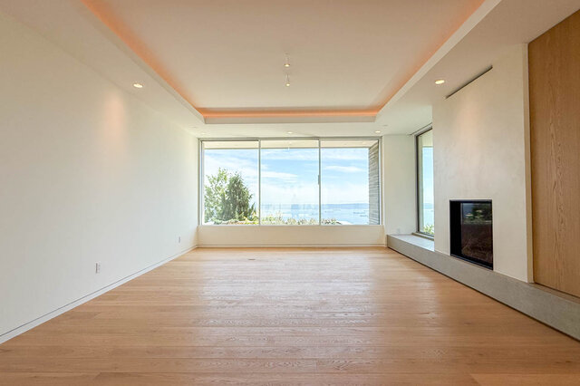 Property listing photo. - 2390 Westhill Drive, West Vancouver