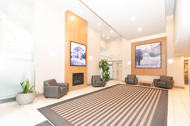 501-550 Taylor Street - Condo - Crosstown - Photo 18 of 19