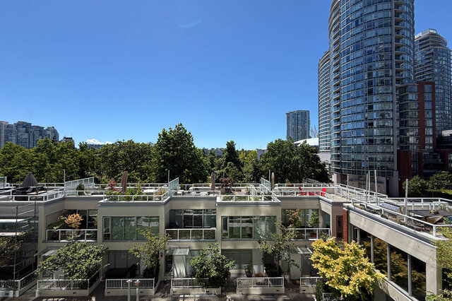 . - 501-550 Taylor Street, Vancouver Downtown