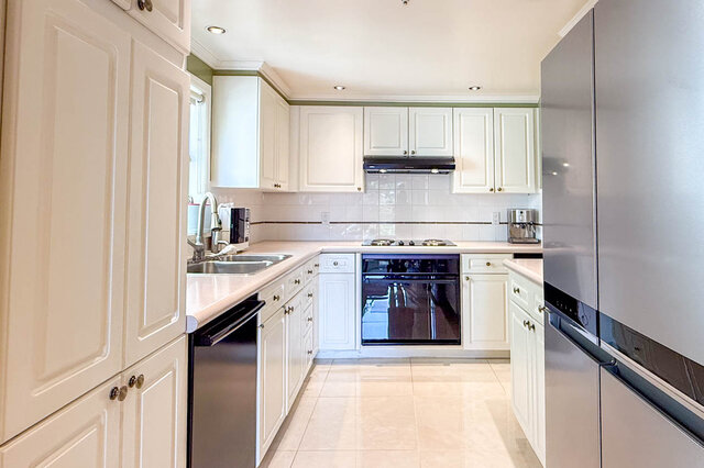 . - 302-1520 Harwood Street, Vancouver Downtown