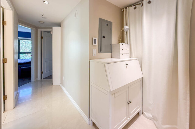 . - 302-1520 Harwood Street, Vancouver Downtown